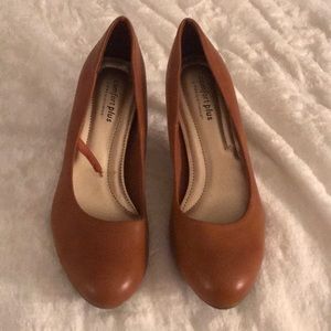 Comfort plus heels